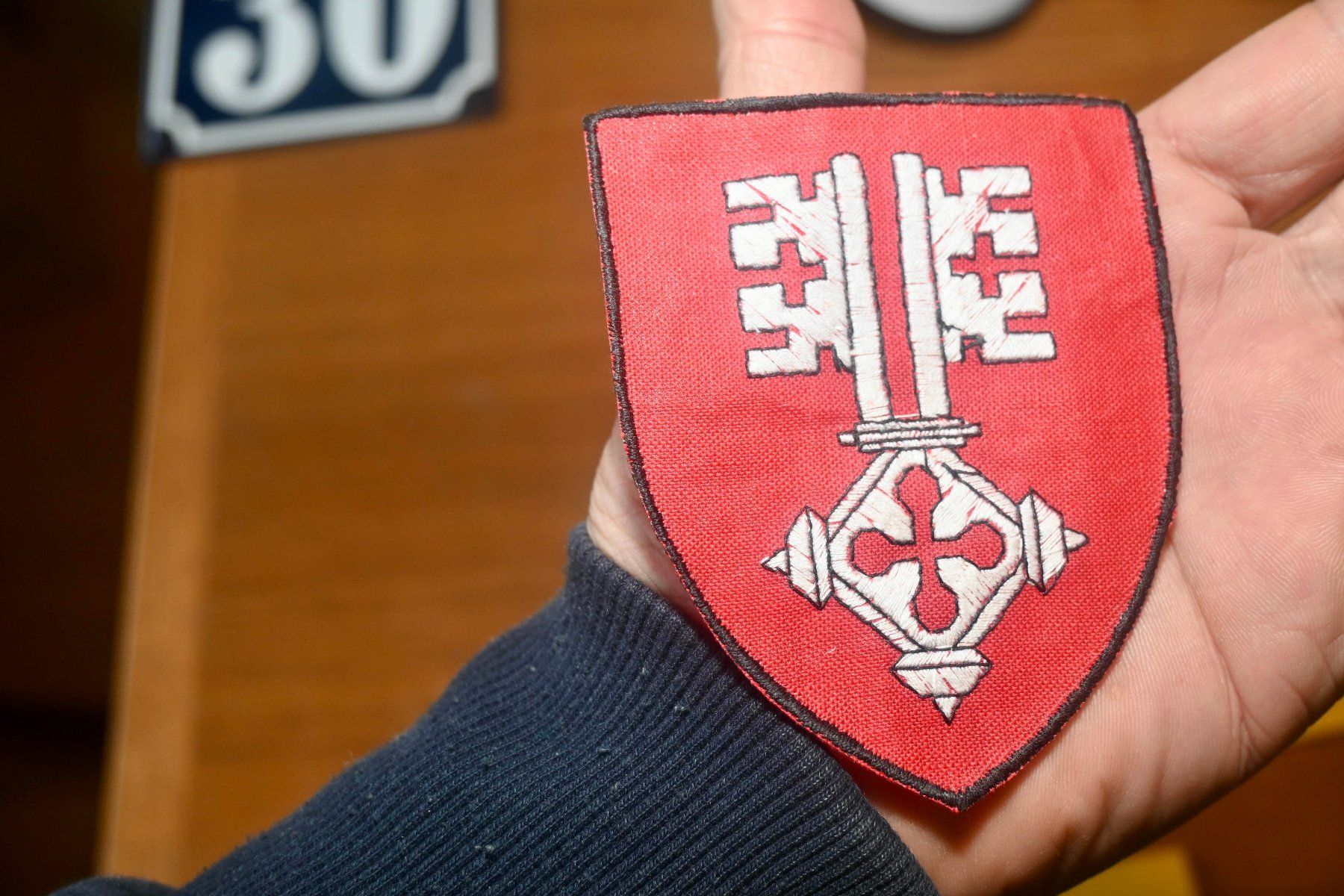 Swiss Placchette & Badge: WAPPEN Nidwalden PATCH badge AUFNÄHER – Usato da Pfaffhausen venduto da mono_rec 4