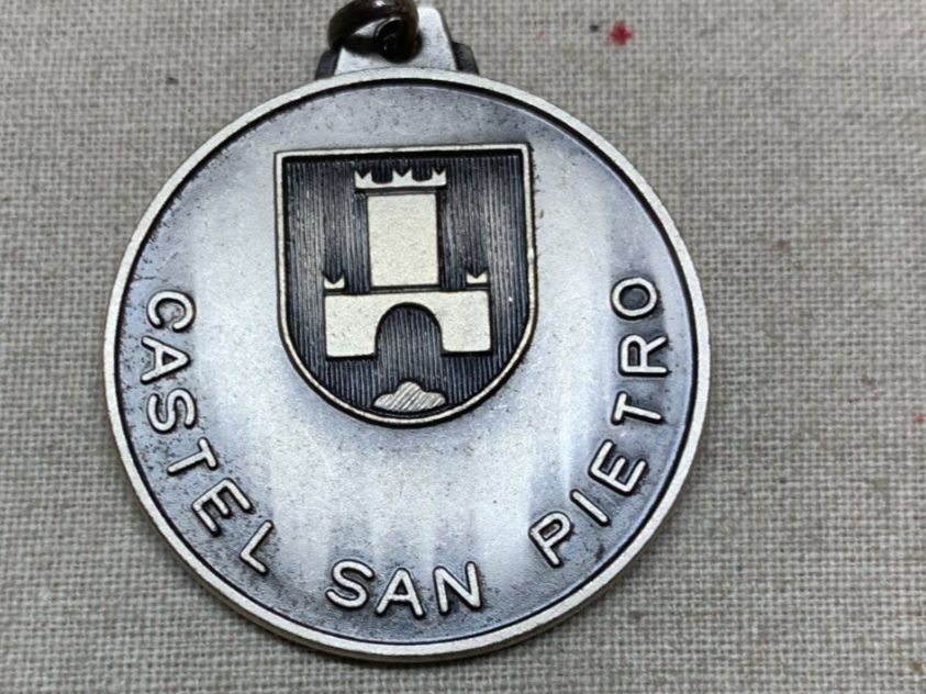 Medaglie: Ticino - Castel San Pietro - 1974 – Usato da Sorengo venduto da 74in