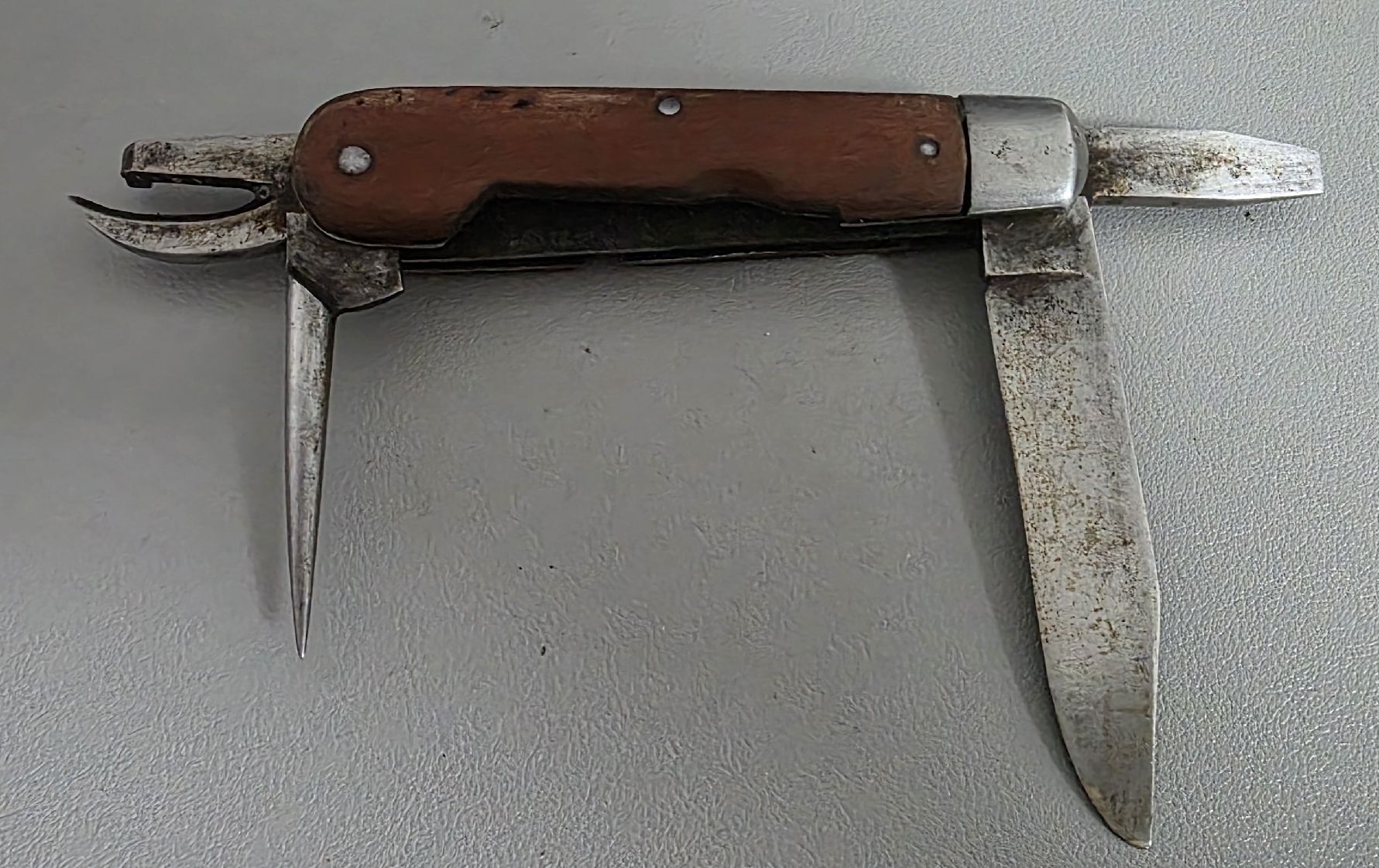 Wenger Coltelli tascabile: Wenger – Usato da Niederuzwil venduto da 262305