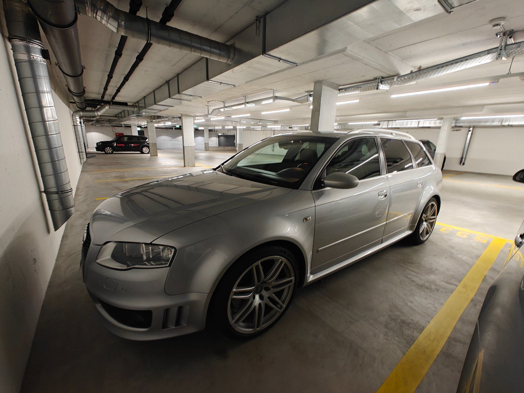 Audi Automobili: RS4 B7 Avant – Usato da Zürich venduto da LL94 3