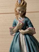 Porzellanfigur Royal Worcester "Sweet Anne"  F.G.Doughty