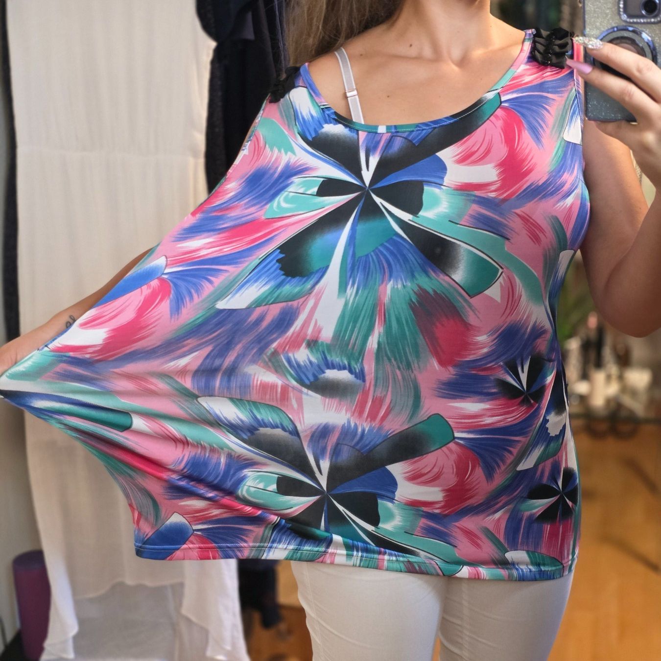 Blusen: Seidenbluse 95% Seide Gr.48/50 Bunt Elegant Stretch – Gebraucht aus Wald ZH von CapLux 2