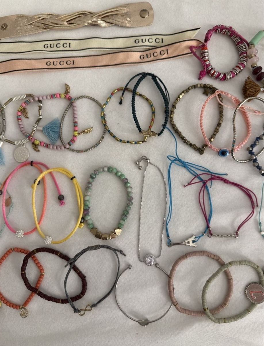 Bracciali & Braccialetti: Armband/ Armreifen Set 42 Stk. – Usato da Dietlikon venduto da lizz.yy 3