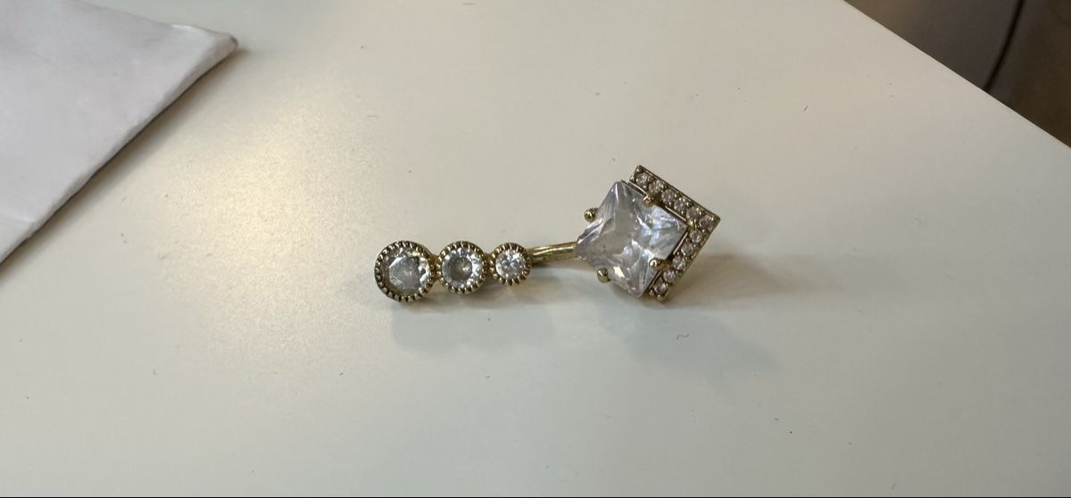Piercingschmuck: Bauchnabelpiercing Konvolut ab 1.-  – Gebraucht aus Volketswil von hal_65hj 3