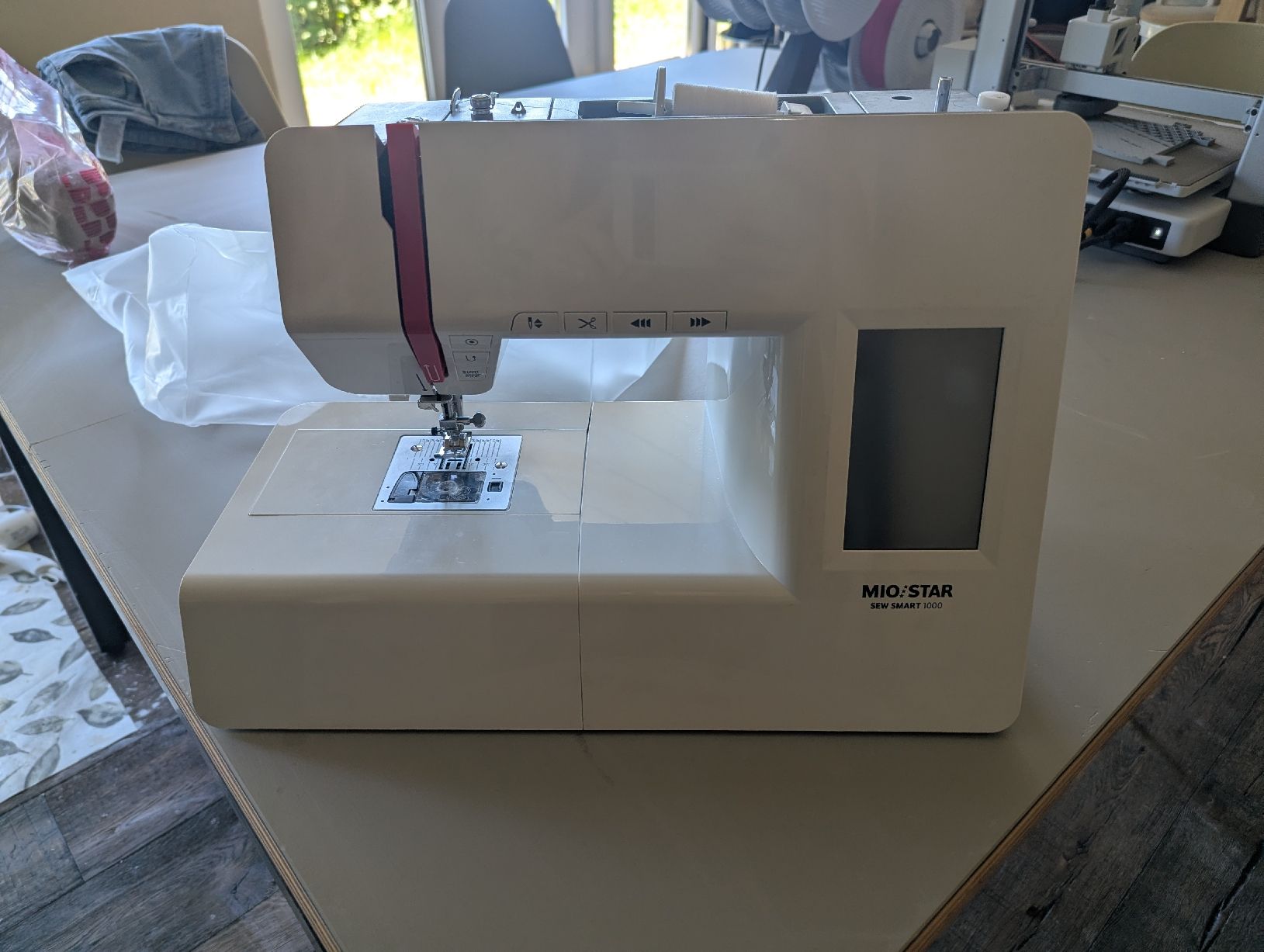 Mio Star Macchine da cucire: Mio Star Sew Smart 1000 - defekt? – Difettoso da Aristau venduto da mel_lh67 1