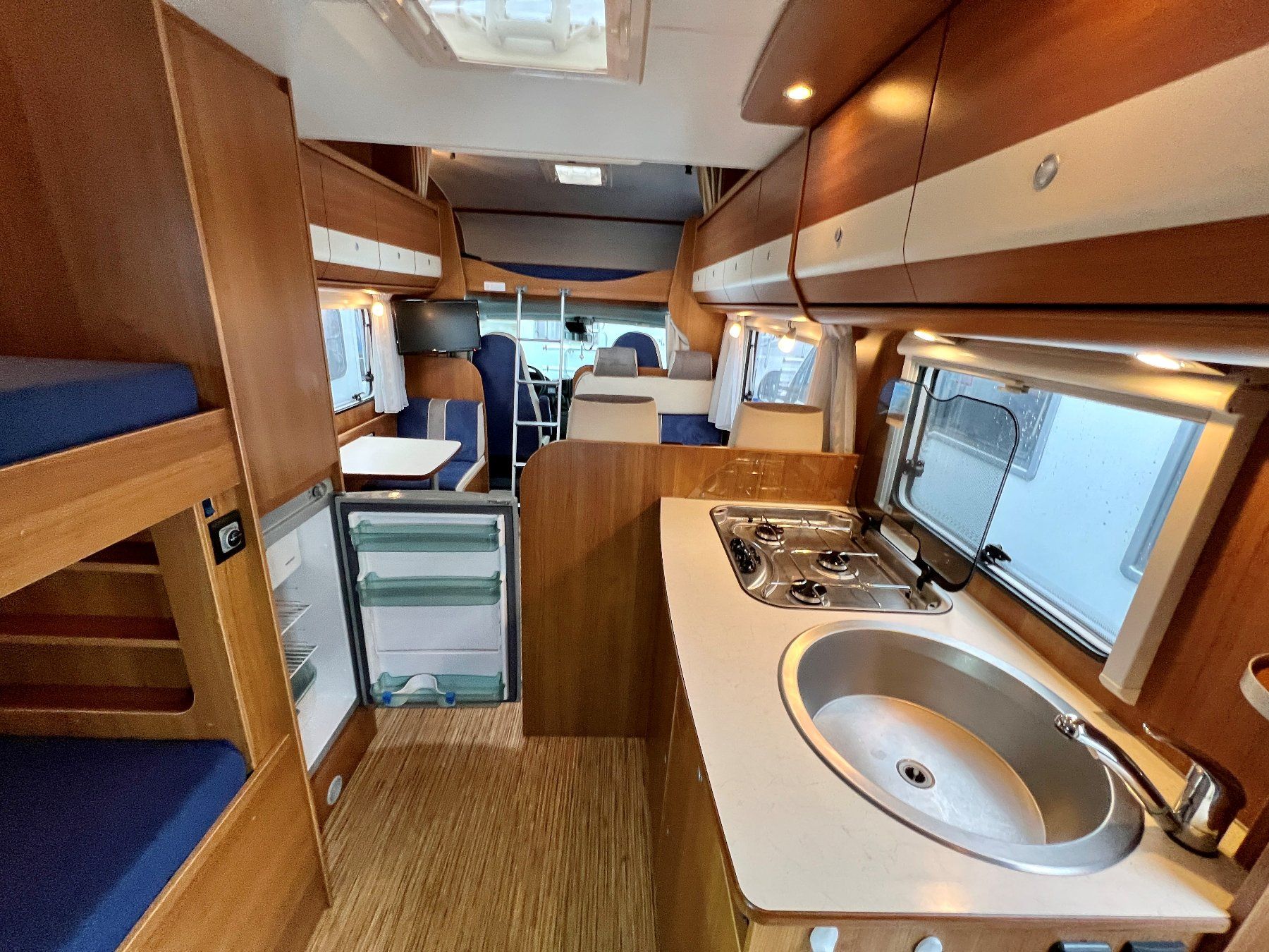 Fiat Camping Fahrzeuge: Fiat Ducato Carado A366 - Klima - Garantie – Gebraucht aus Otelfingen von inf_2rkm 7
