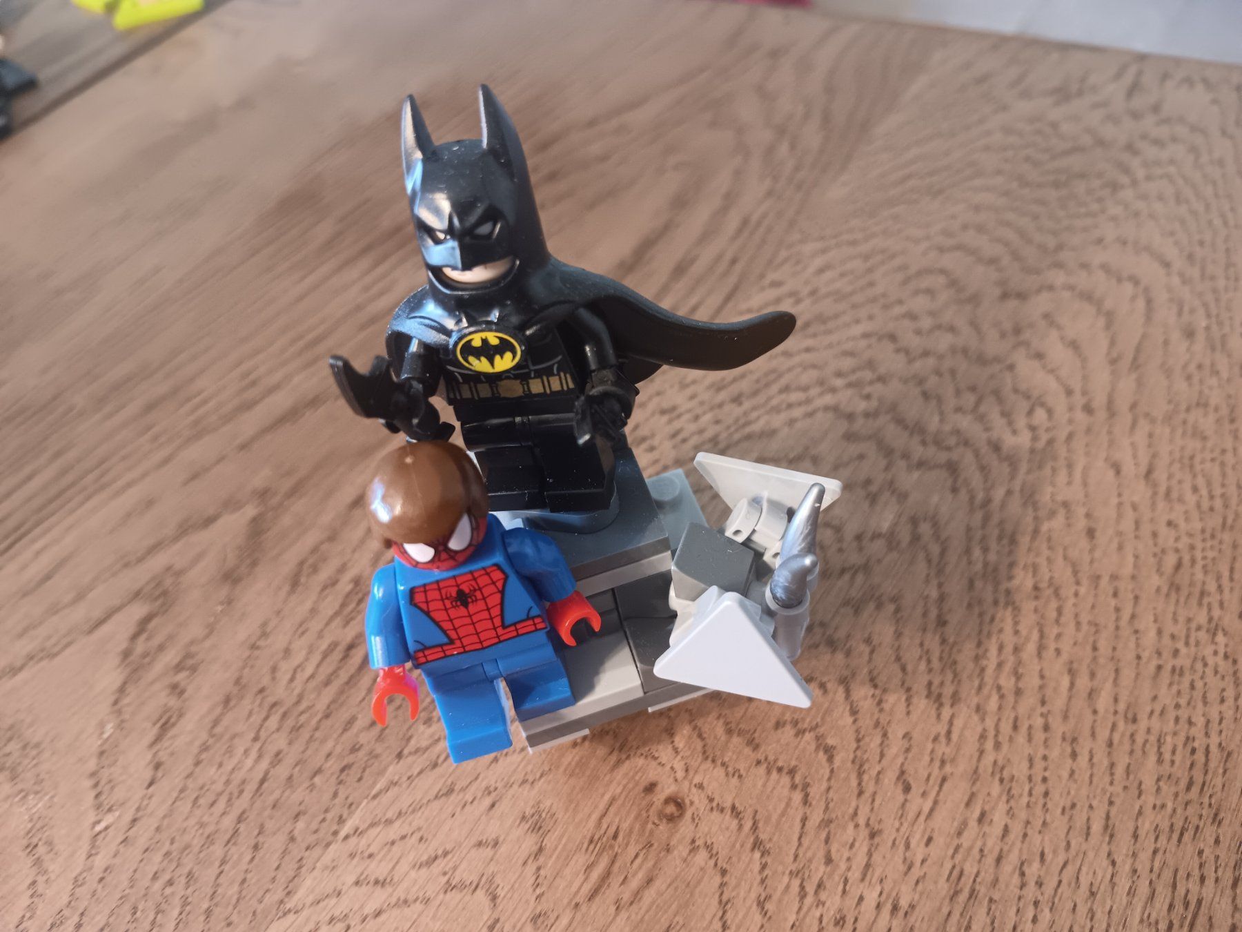 Lego Figurines: Lego Figuren – D'occasion à Gelterkinden par ram_5vkp
