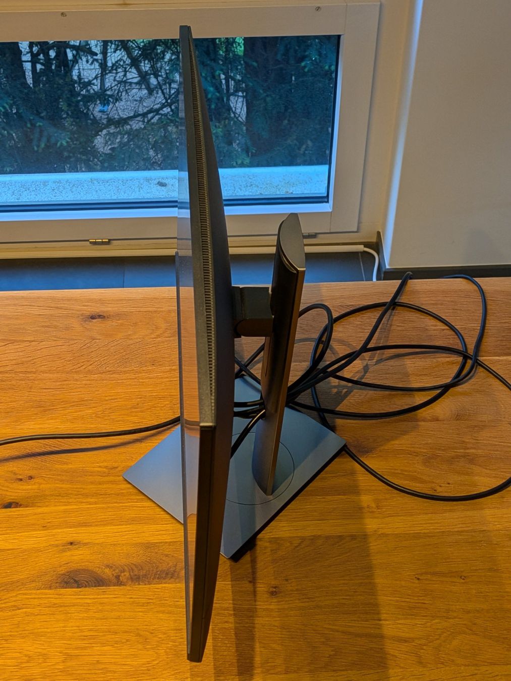 Dell Monitor: Monitor Dell P2419H 24" FullHD, IPS-Panel – Usato da Zürich venduto da schnifel 2