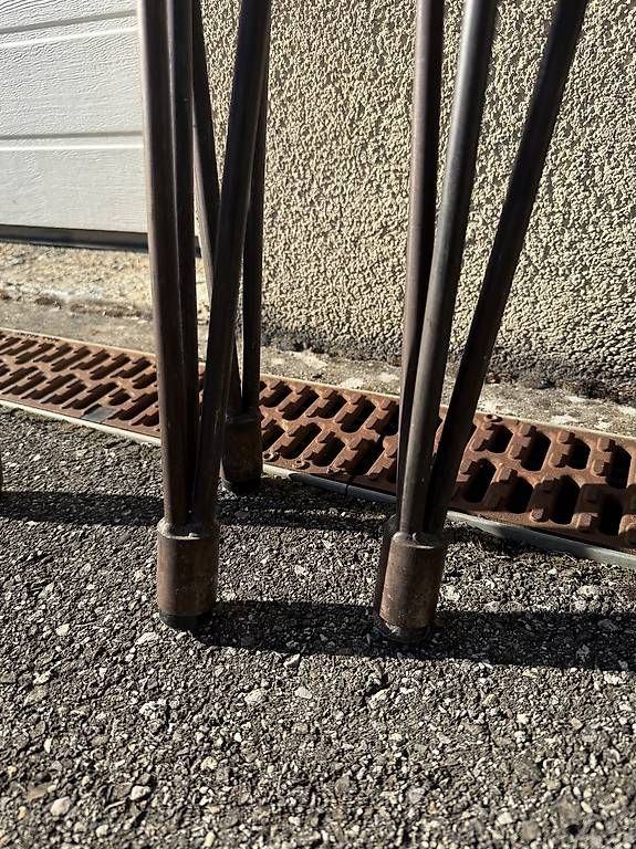 Sonstiges Mobiliar: Pieds en métal  – Gebraucht aus Thônex von julienkraus 2