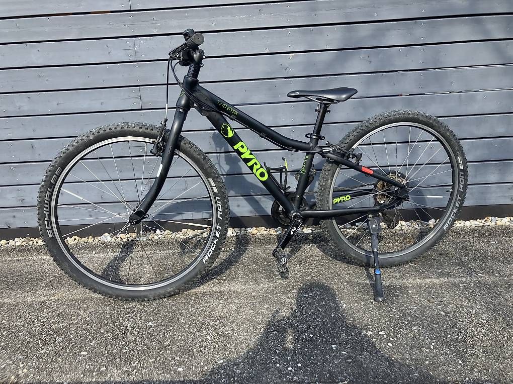 Vélos: Pyro Twentysix vélo enfant – D'occasion à Posieux par easyrider66