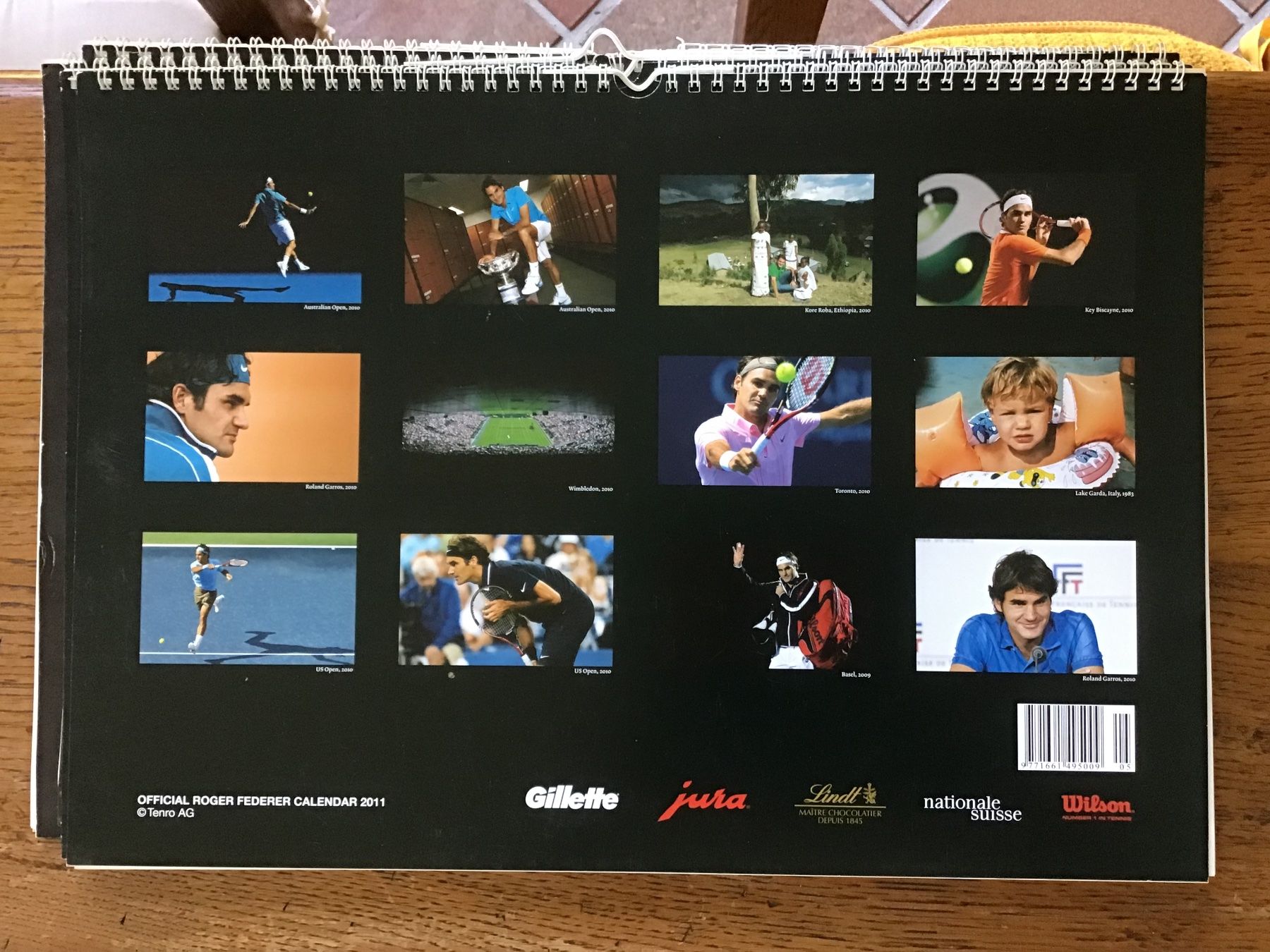Calendriers: Calendrier officiel Roger Federer 2011 – D'occasion à Fully par Ruby97 4