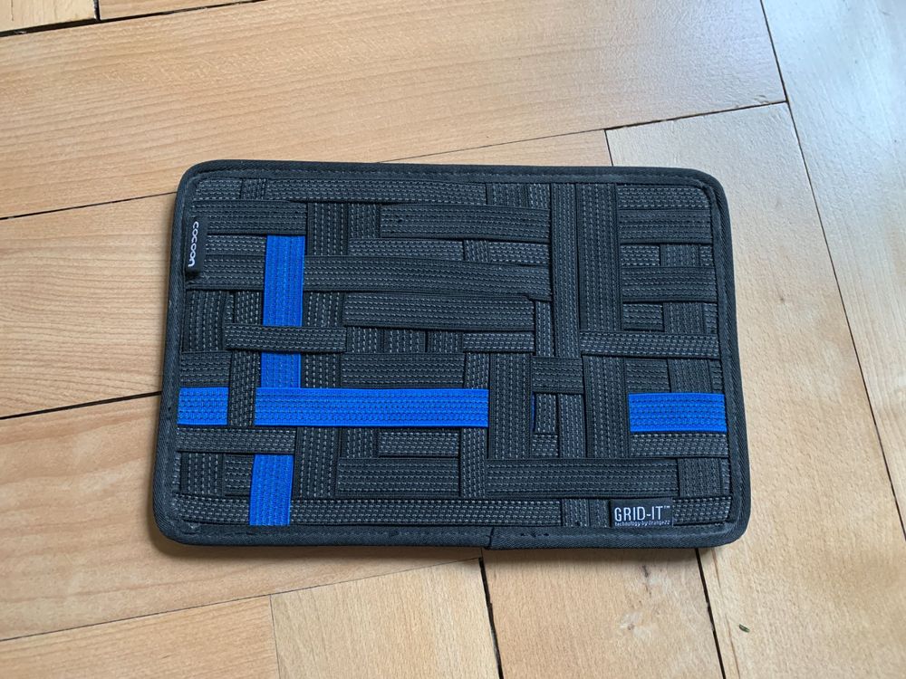 Cocoon GRID-IT SMALL - Organizer Tascabile con Cinghie Elastiche I