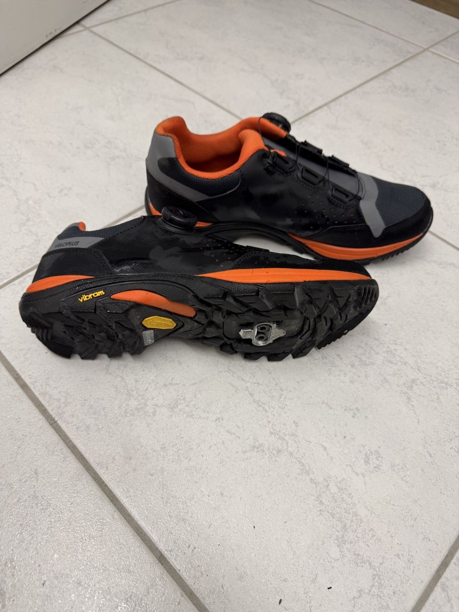 Veloplus Scarpe da donna: Tremola Clickschuhe Velo+ – Usato da Wettingen venduto da Arela 1