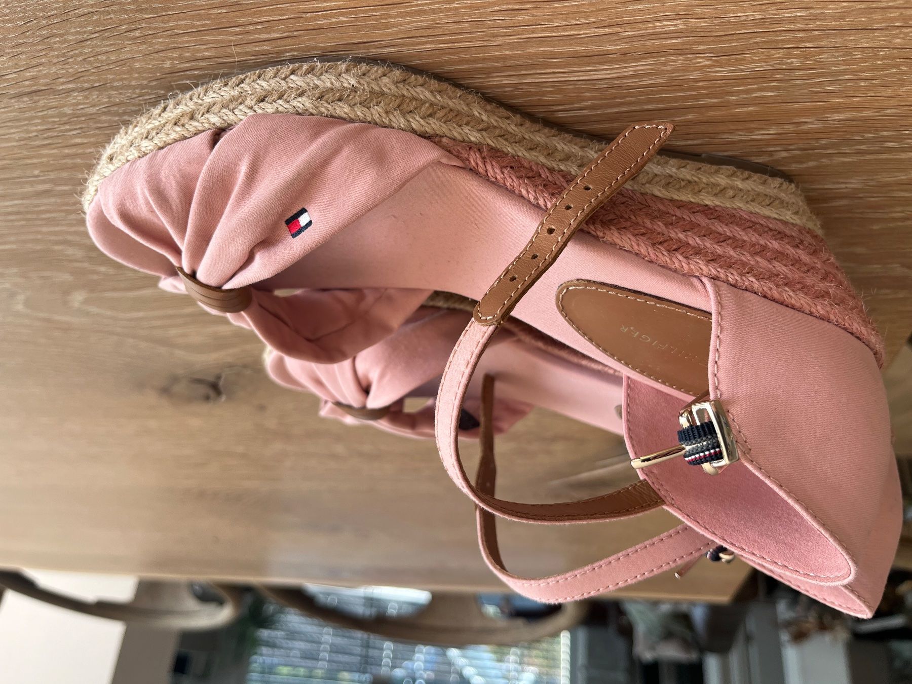 Tommy Hilfiger Scarpe da donna: Tommy Hilfiger Sandalen Gr 37 – Nuovo (secondo la descrizione) da Habsburg venduto da franziska_81 3