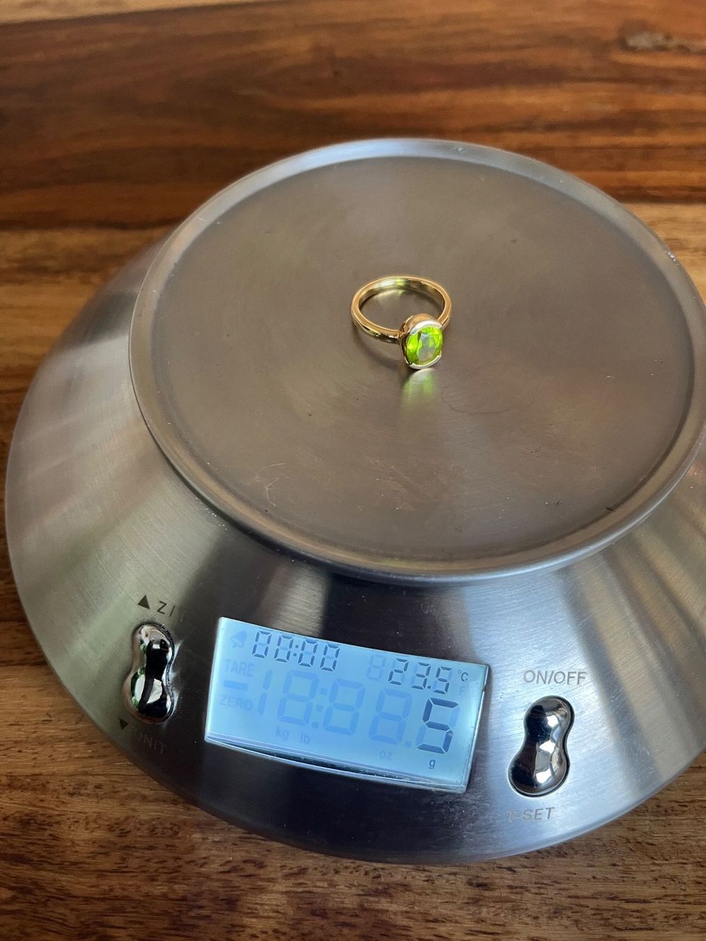 Anelli: 18 Karat Goldring mit Peridot Stein – Usato da Horw venduto da mel_j56q 3