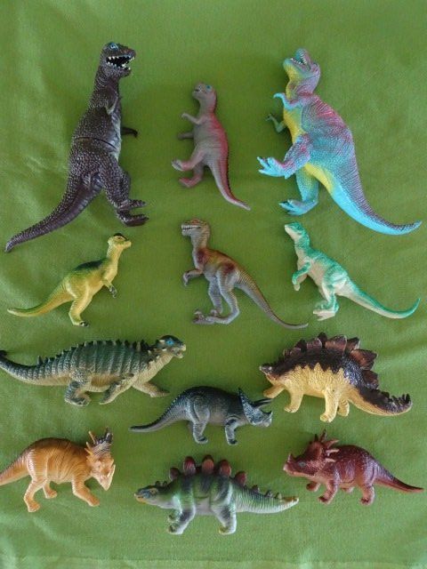 Spielzeuge: Dinosaurier-Sammlung 12 Stück – Gebraucht aus Berikon von Splendida43 1