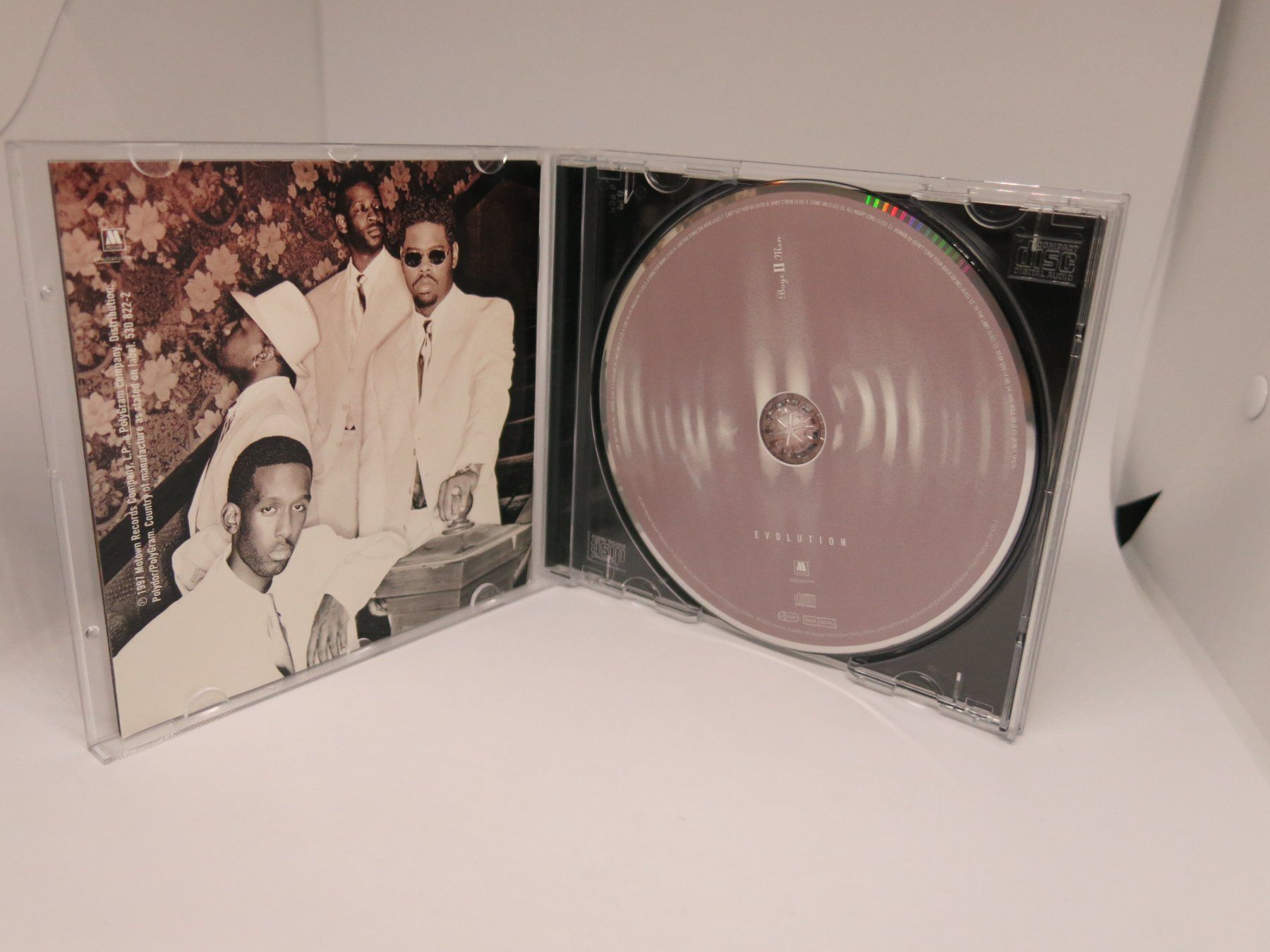 CDs: 2CDs Boyz II Men – Nathan, Michael, Shawn, Wanya + Evolution – Gebraucht aus Ernetschwil von  5