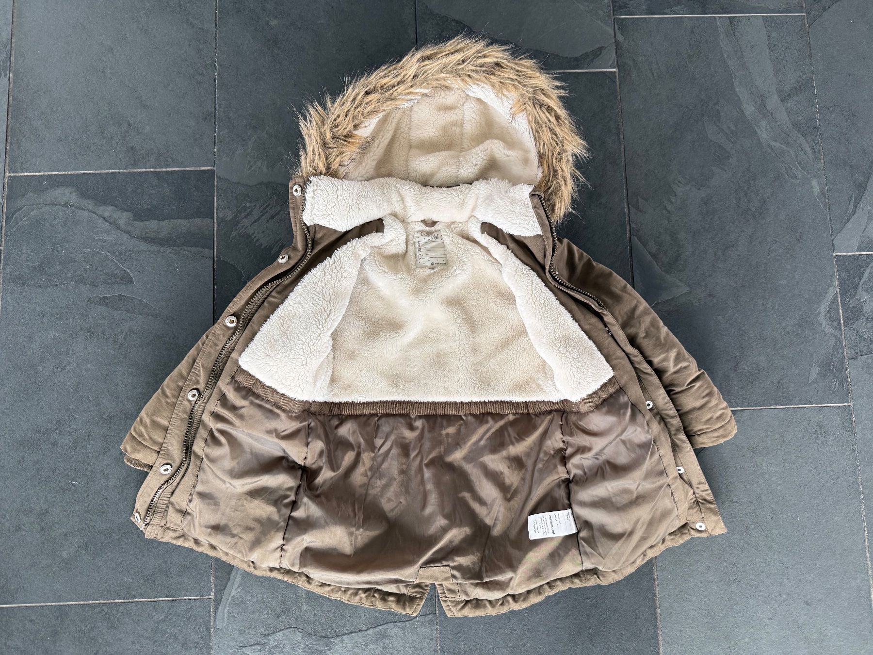 Vertbaudet Giacche & Cappotti: Schöne vertbaudet Mädchen Winterjacke, Gr. 114 cm. 6 Jahre – Usato da Stetten SH venduto da Urlaub 2