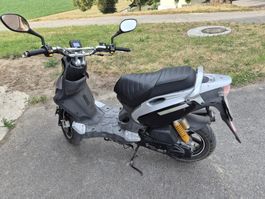 Roller / Scooter / Motorrad PGO PMX 50 frisch ab MFK
