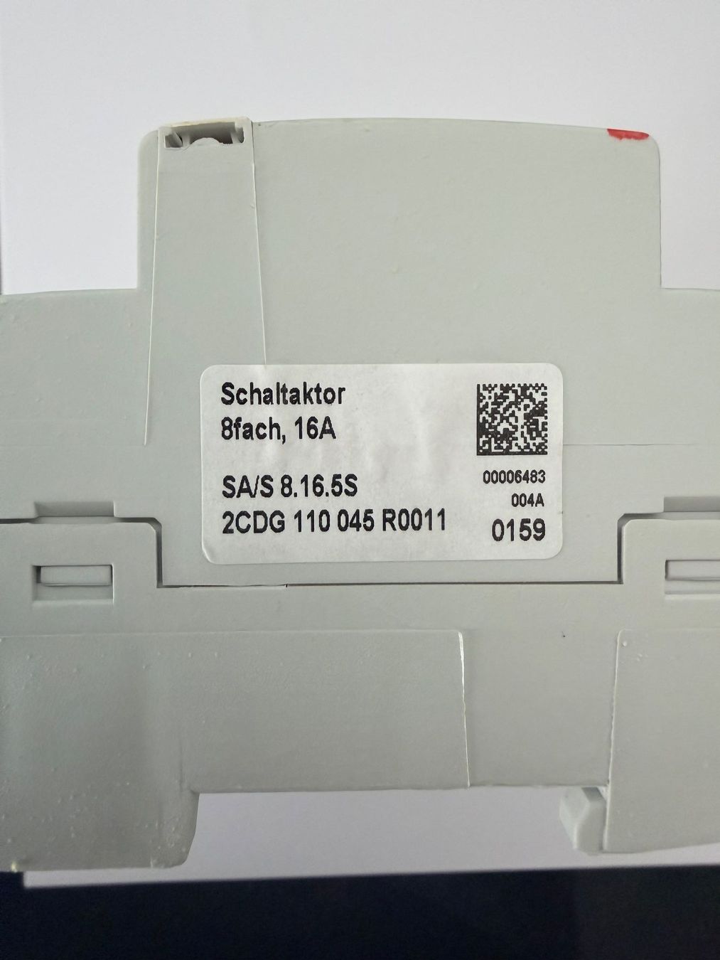 ABB Componenti elettronici: KNX Schaltaktor  ABB 8fach – Usato da Oberarth venduto da Denali74 2