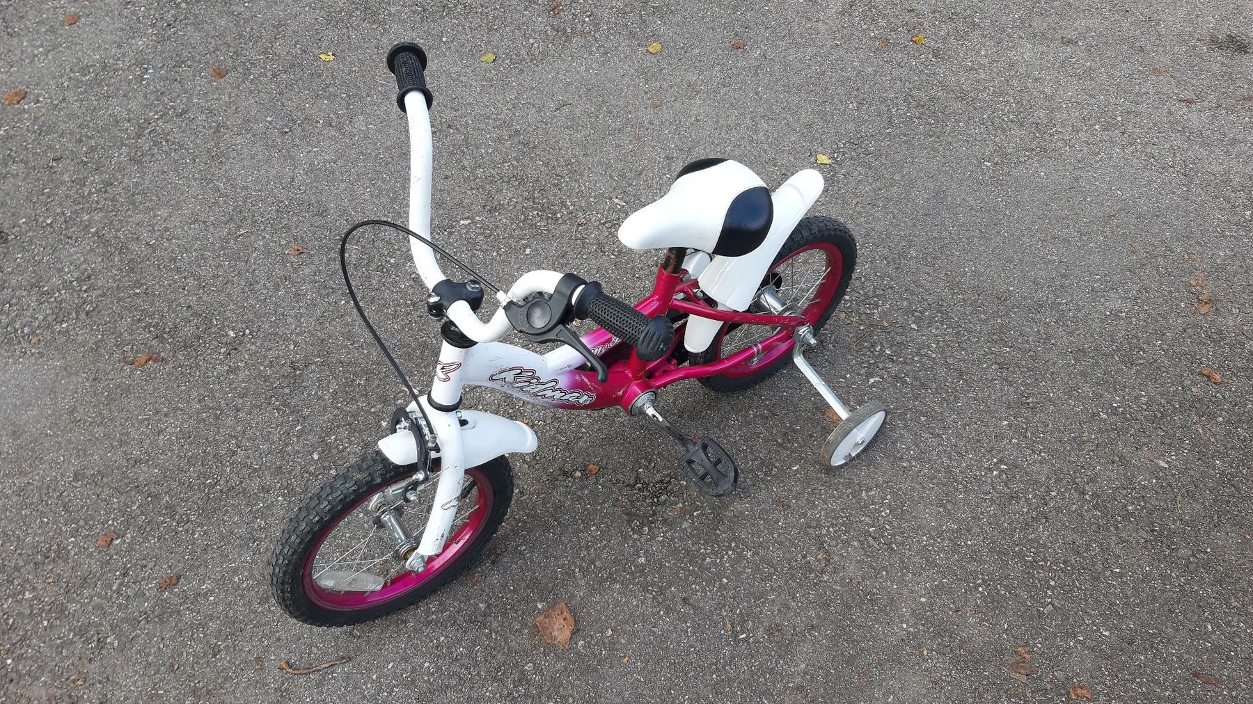 Veicoli per bambini: Vélo fille rose et blanc 14' – Usato da Lignières venduto da Martiflex 1