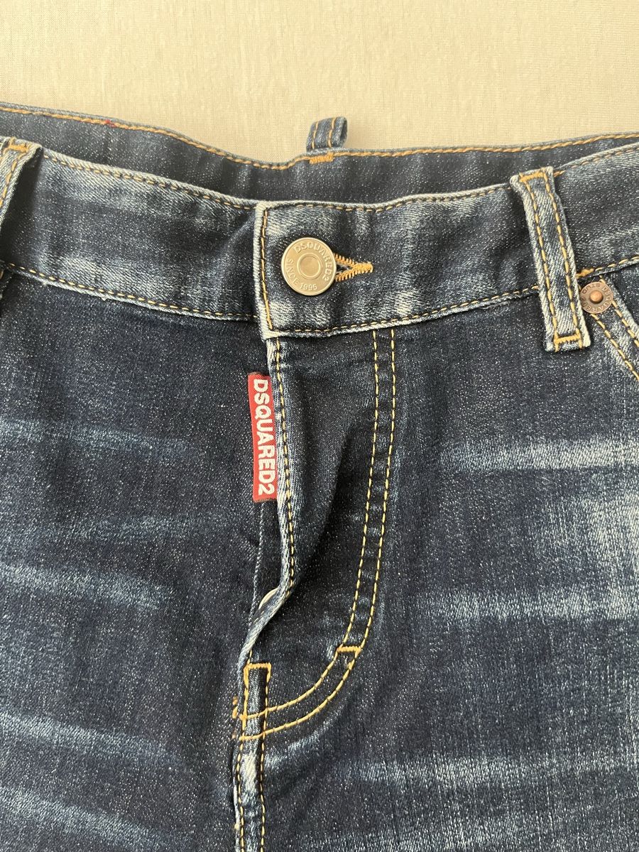 Dsquared2 Pantaloni: Dsquared2 Shorts – Nuovo e nell'imballaggio originale da Zürich venduto da JB23JB 1