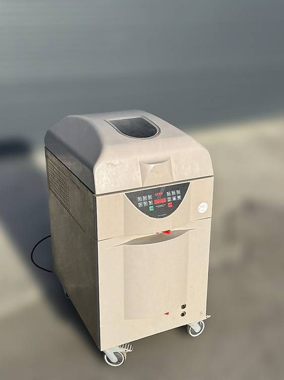 Vc999 Tutte le macchine: Machine sous vide VC999 – Usato da Vétroz venduto da Polygroup