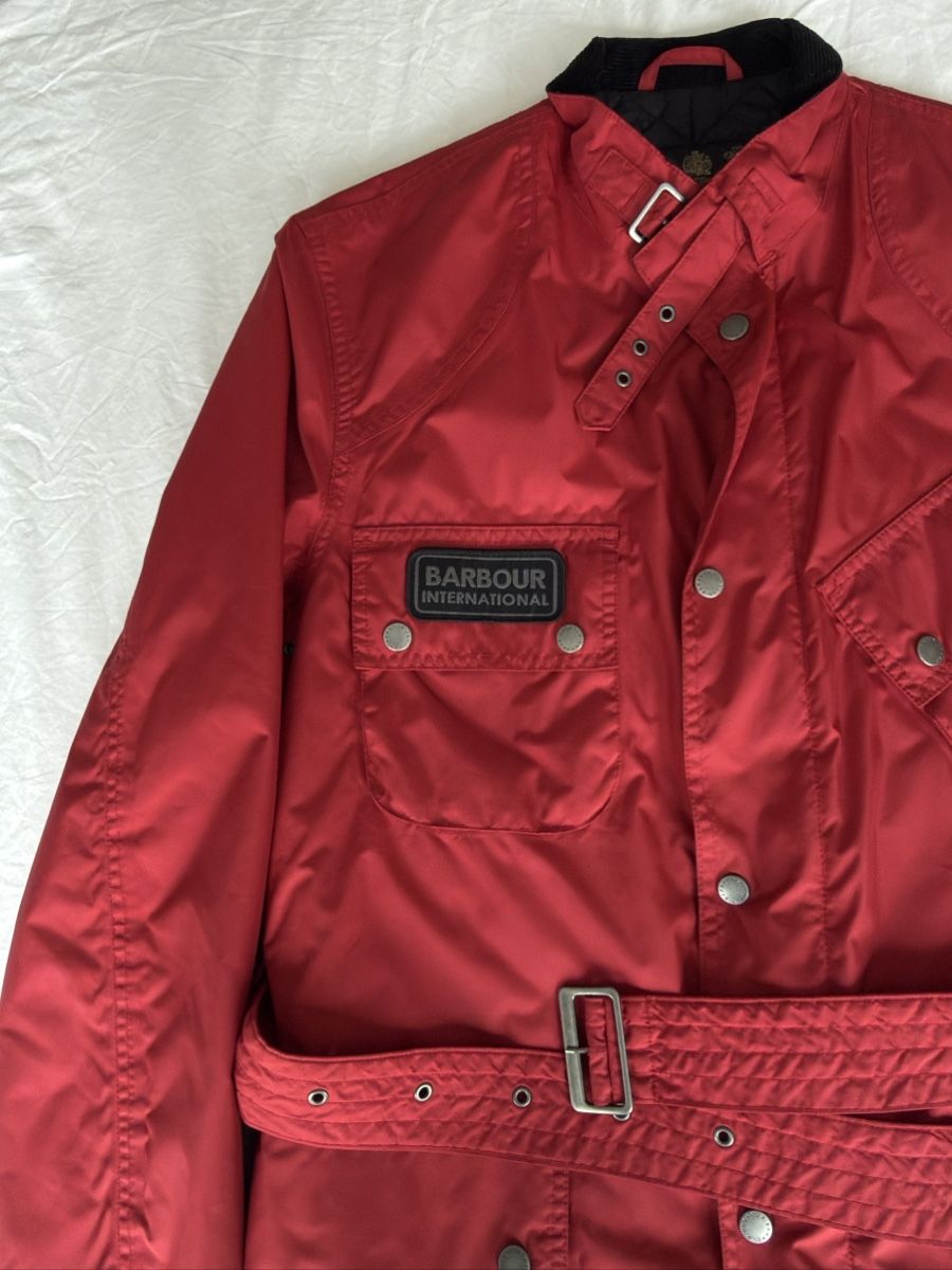 Barbour Giacche: Barbour International Jacke, rot, Grösse M – Usato da Zürich venduto da gom_7vnc 2