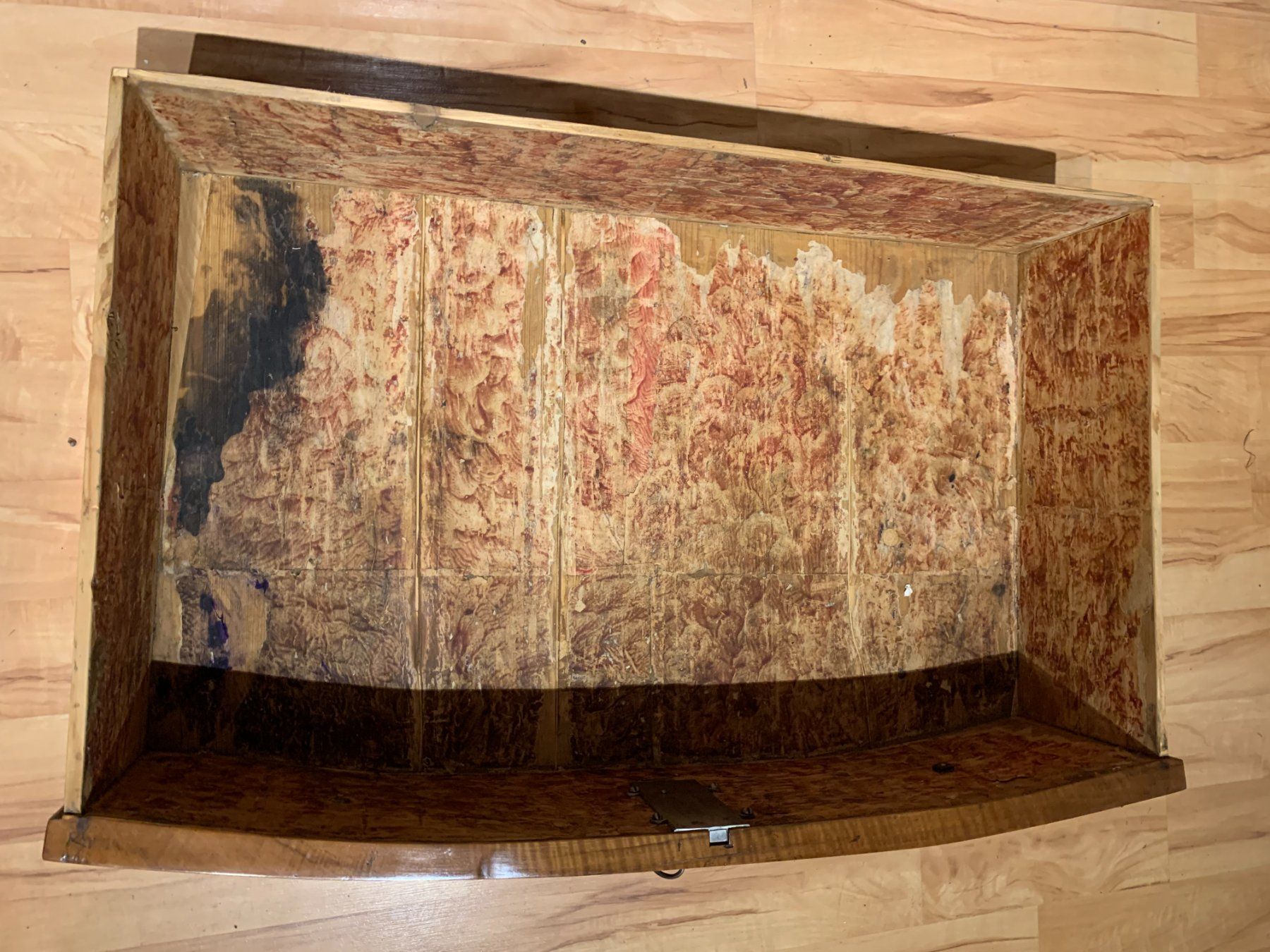 Cassettiere: Berner Barock Kommode, Mathäus FUNK um 1745, Nussbaum – Usato da Worb venduto da farben20zauber 7