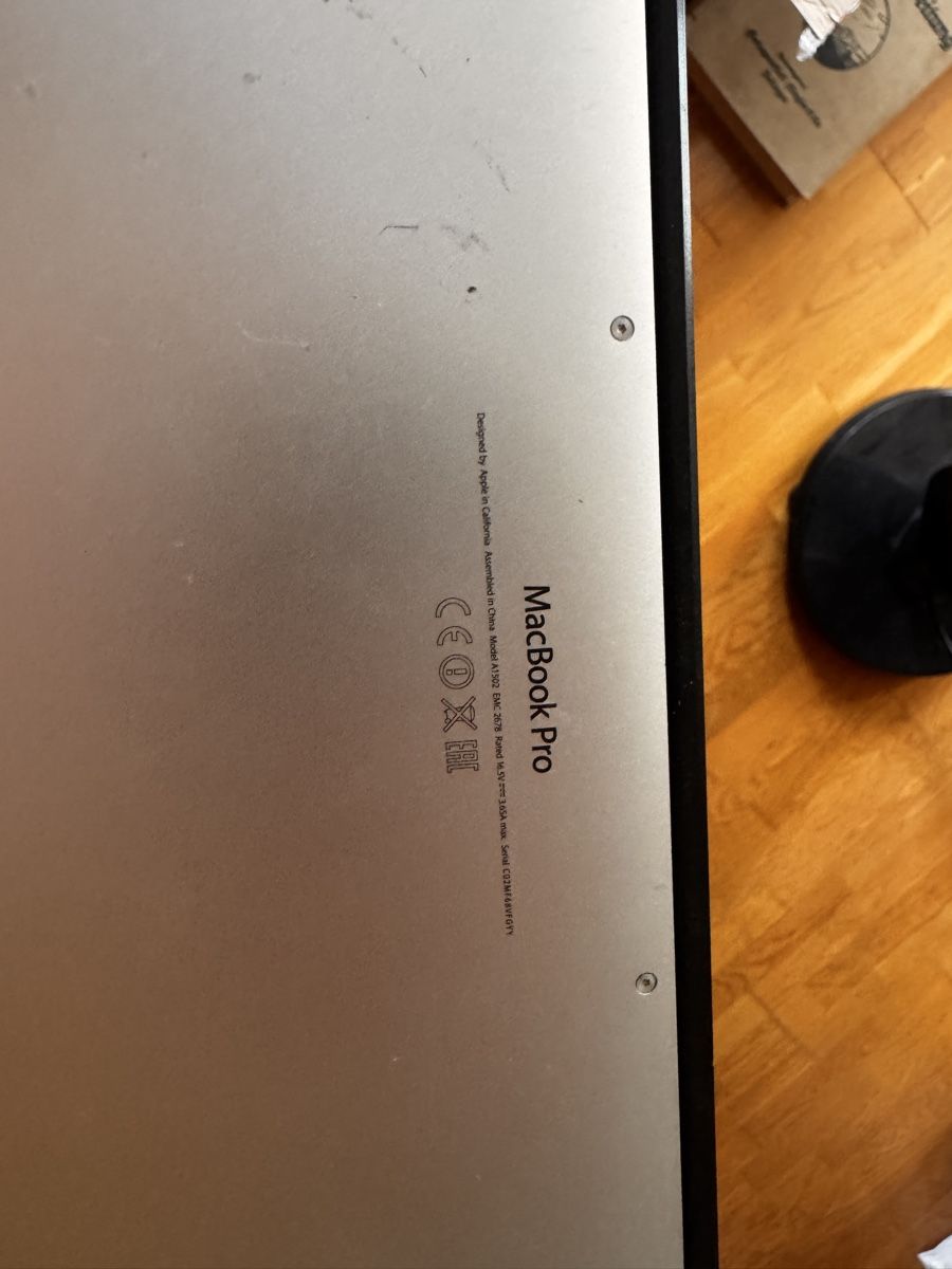 Apple Notebook: MacBook Pro 13” von 2020 mit Intel-Prozessor – Usato da Saland venduto da Randykoenig 1