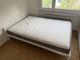 weisses Alubett 140x200