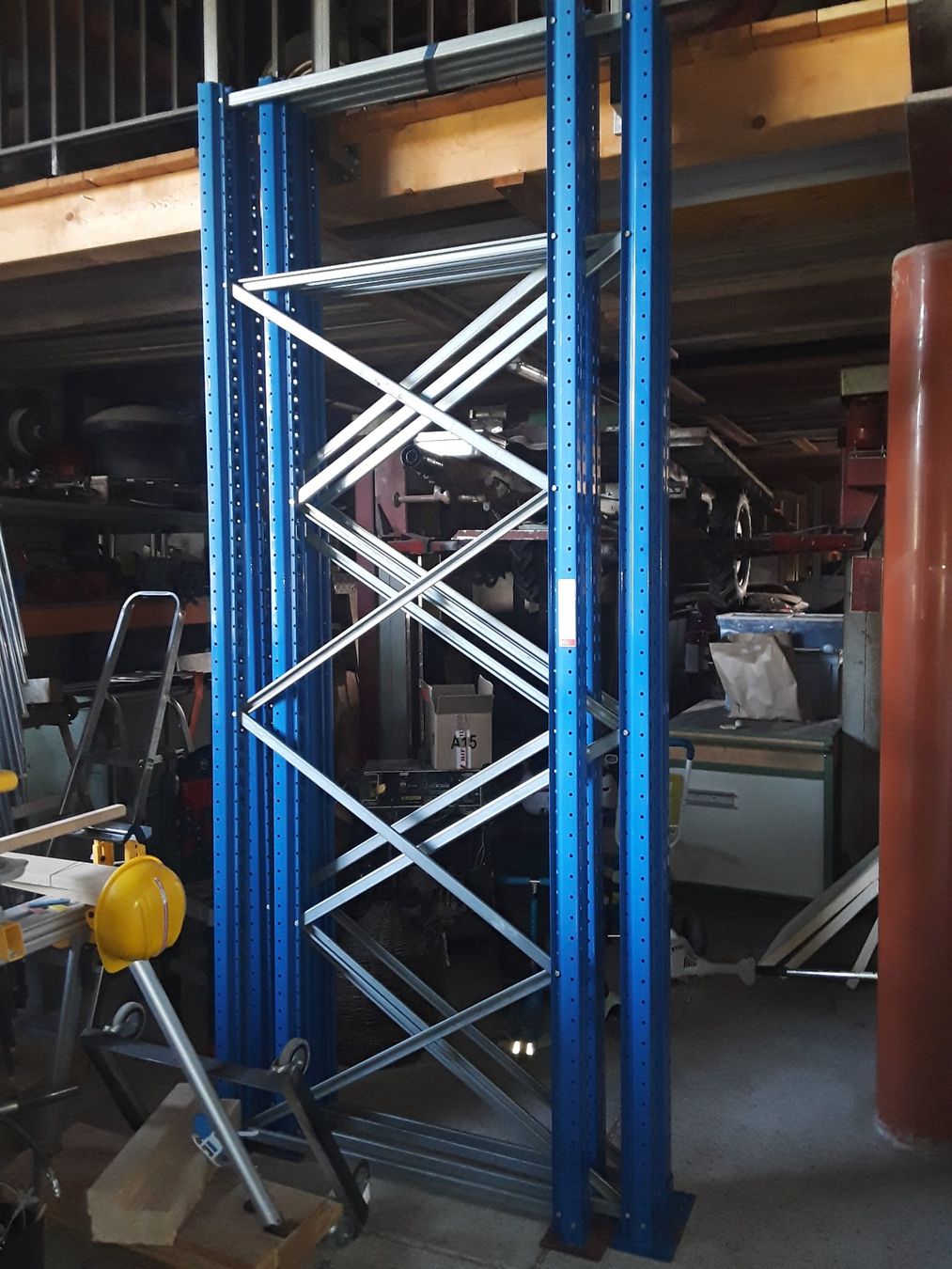Scaffali: Etagères, rayonnage a palettes. – Usato da Vulliens venduto da Pop81 3