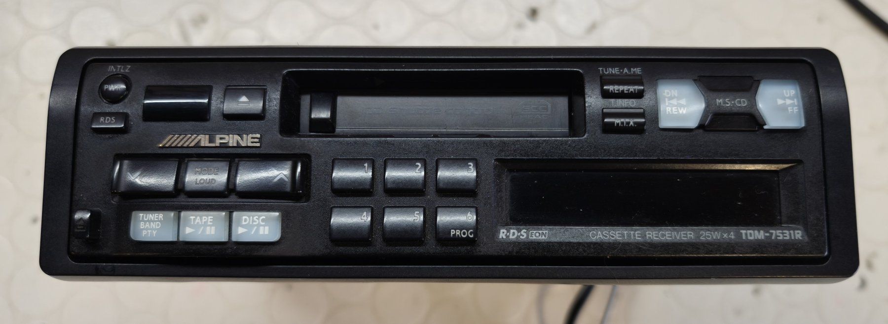 Alpine Radios: Autoradio 1DIN - Alpine TDM-7531R – Neu und originalverpackt aus Corcelles-près-Payerne von FactoryofSound