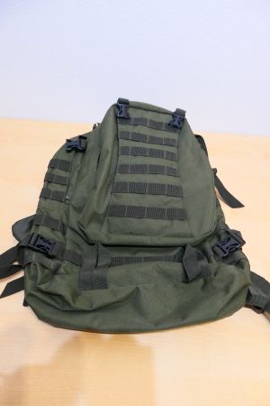 Robuster Mil-Tec Militär Rucksack, olivgrün,