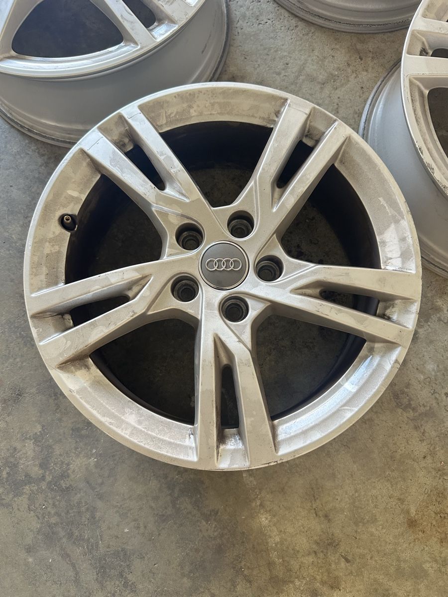 Audi Cerchioni: Felgen – Usato da Aarau venduto da rob_y897 1