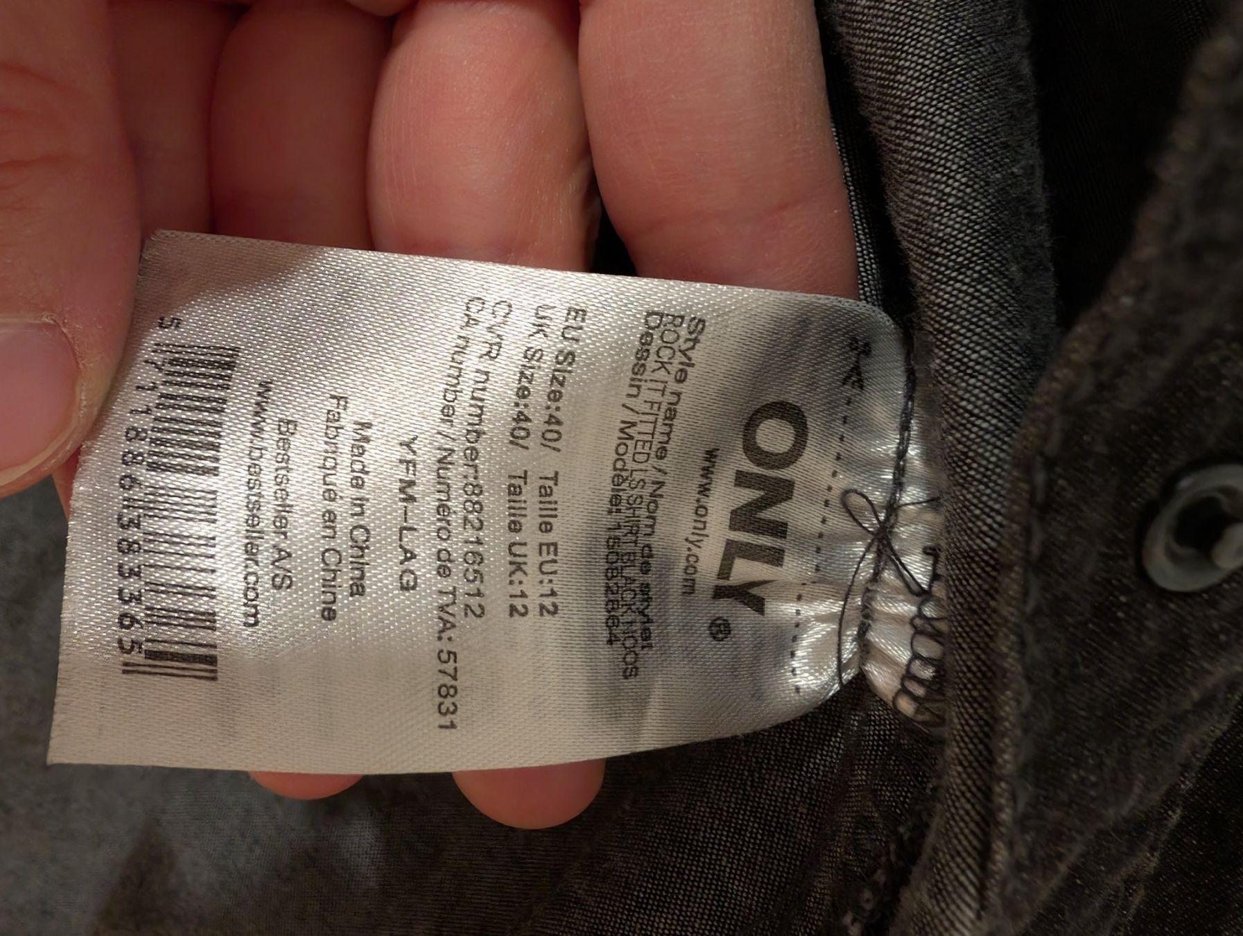 Only Chemisiers: Jeansbluse ONLY Gr. 40 – D'occasion à Schönenwerd par sal_75dx 5