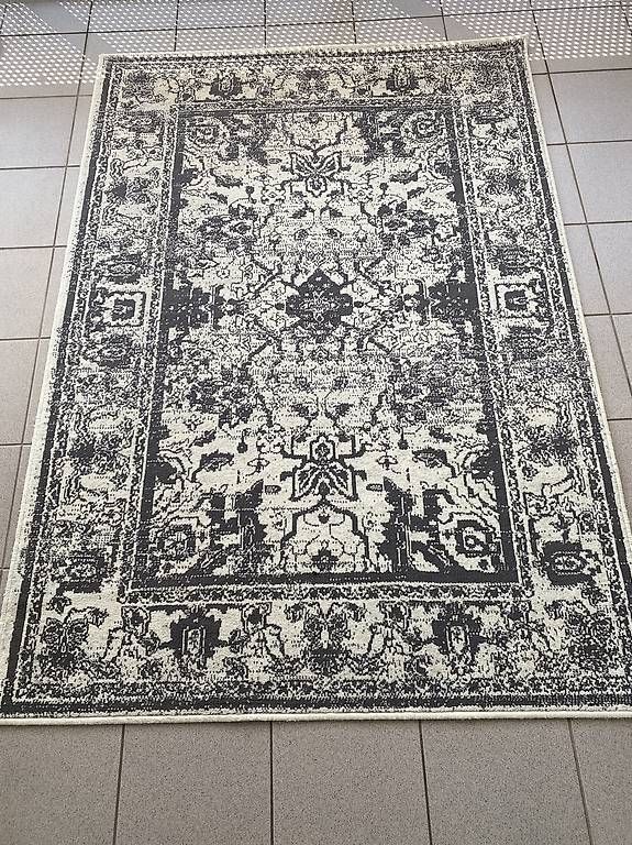 Tappeti: Teppich 140x200cm – Usato da Küssnacht am Rigi venduto da Wir-3 2