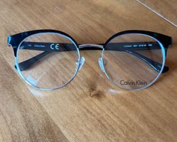 Lunettes Calvin Klein neuves
