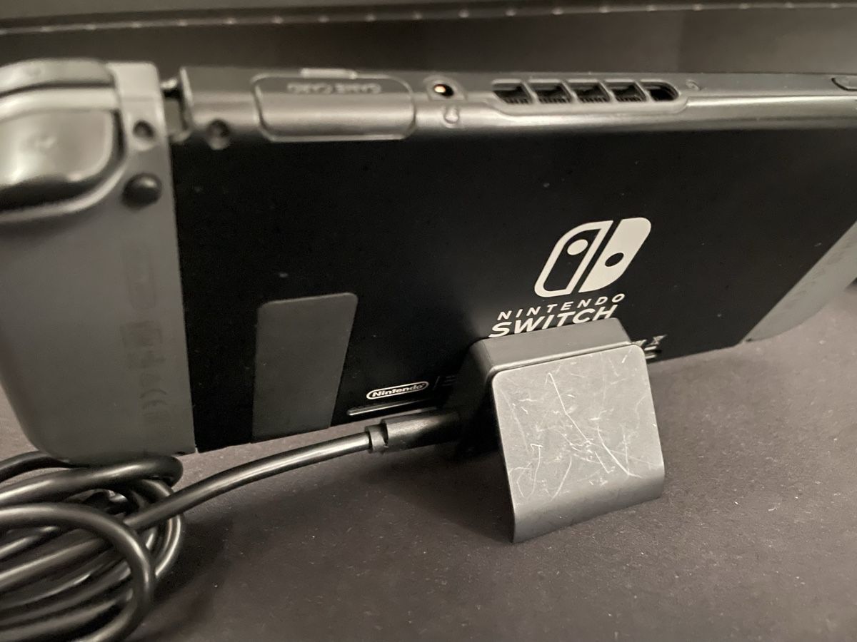 Nintendo Autres décorations & accessoires: Nintendo switch - supporto per la carica  – D'occasion à Bioggio par lur_66sm 1