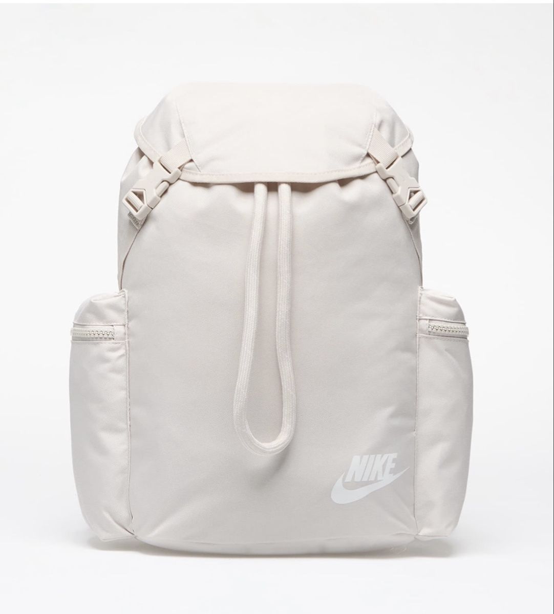 Nike Zaini: Nike Heritage RUCKSACK  – Usato da Mauren venduto da toppiloppi