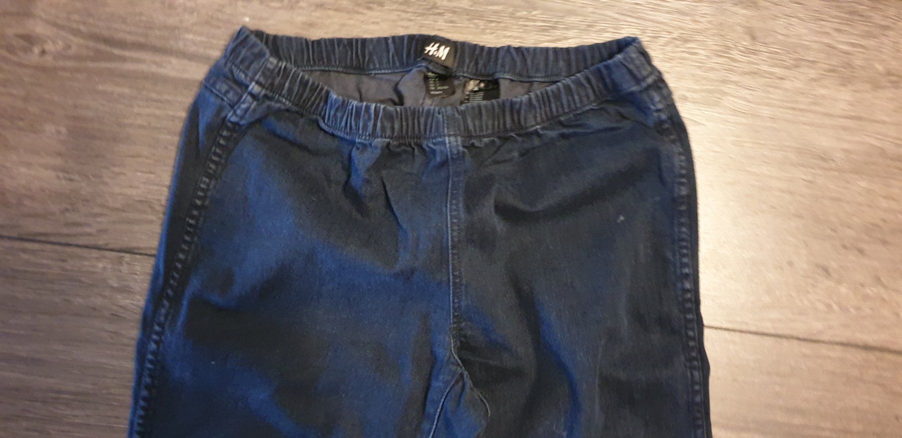H&M Jeans: Jeans H&M gr S – Gebraucht aus Gwatt (Thun) von Letzte-Chance-III
