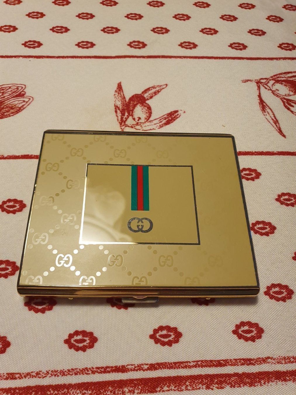 Gucci Portamonete: Gucci box vintage rare – Usato da Le Grand-Saconnex venduto da Rgt87
