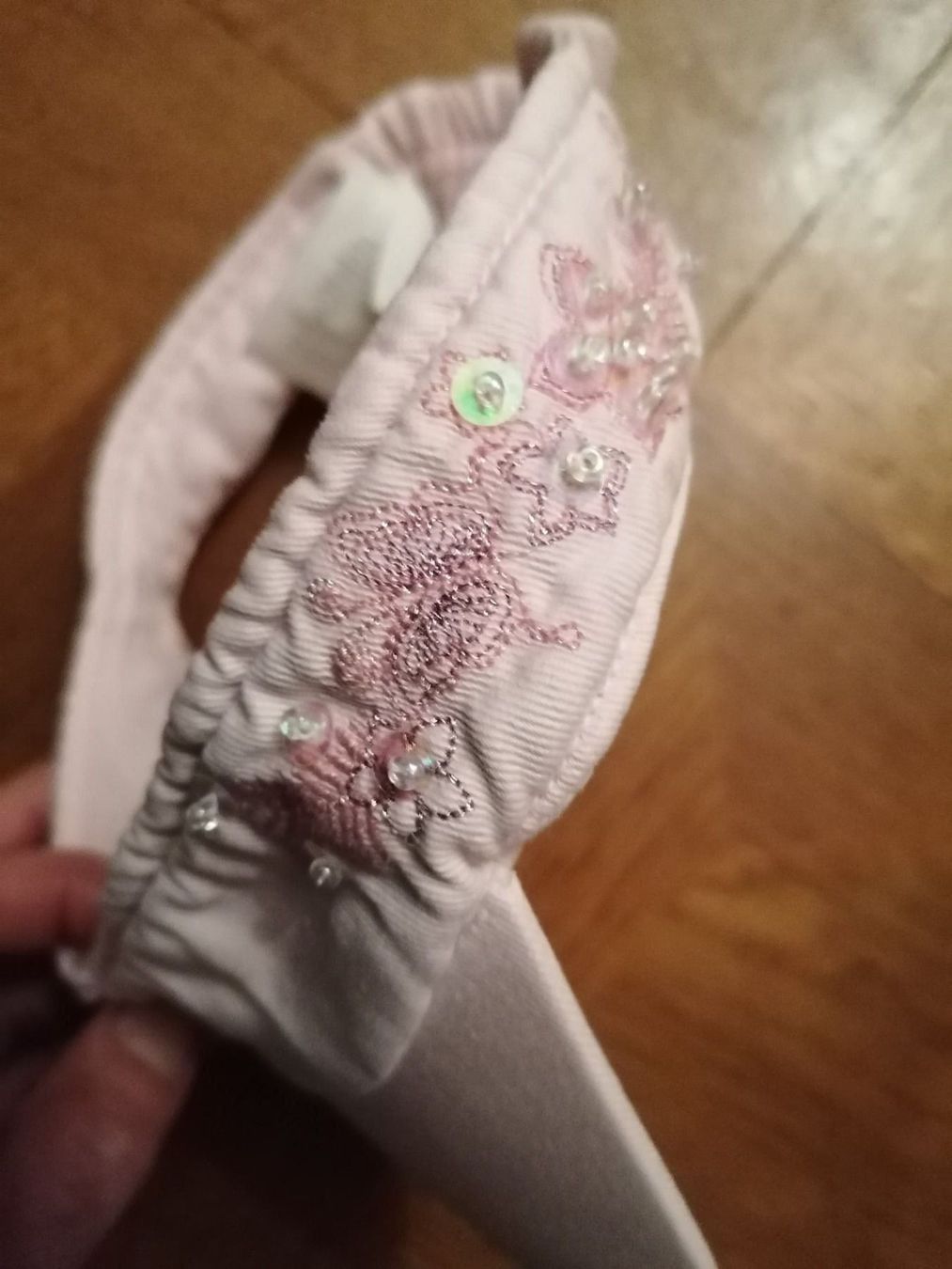 Altro abbigliamento per bambina: Sonnenblende 6-12 – Usato da Solothurn venduto da Shanty.20 2