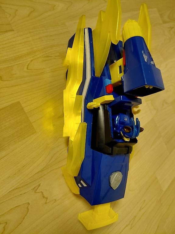 Giocattoli: Chase Car mit Ton und Bewegungen – Usato da Safenwil venduto da RockyFlocky