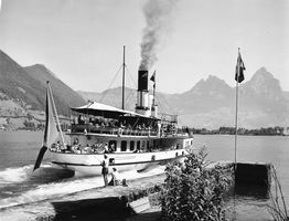 Treib UR Vierwaldstättersee Brunnen die Mythen Dampfschiff