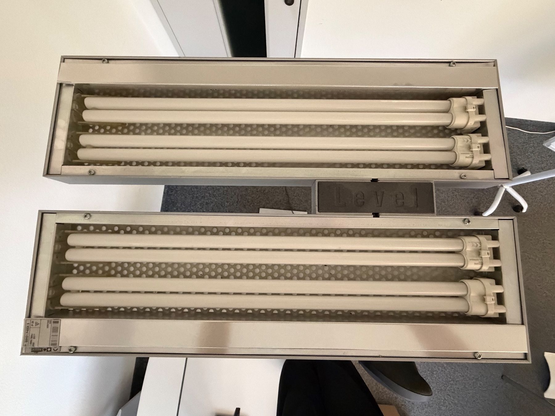 Regent Lampen: Regent Büro-Stehlampe – Gebraucht aus Zürich von hanswieheirii 5