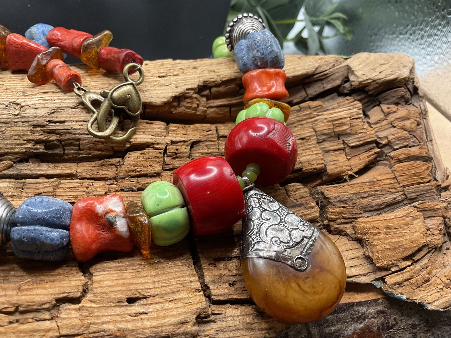 Catenine: Ethnokette aus versch. Materialien – Usato da luzern venduto da Alpendorf1 2