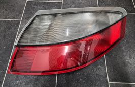 porsche 911 996 4s ou turbo feu arrière droit