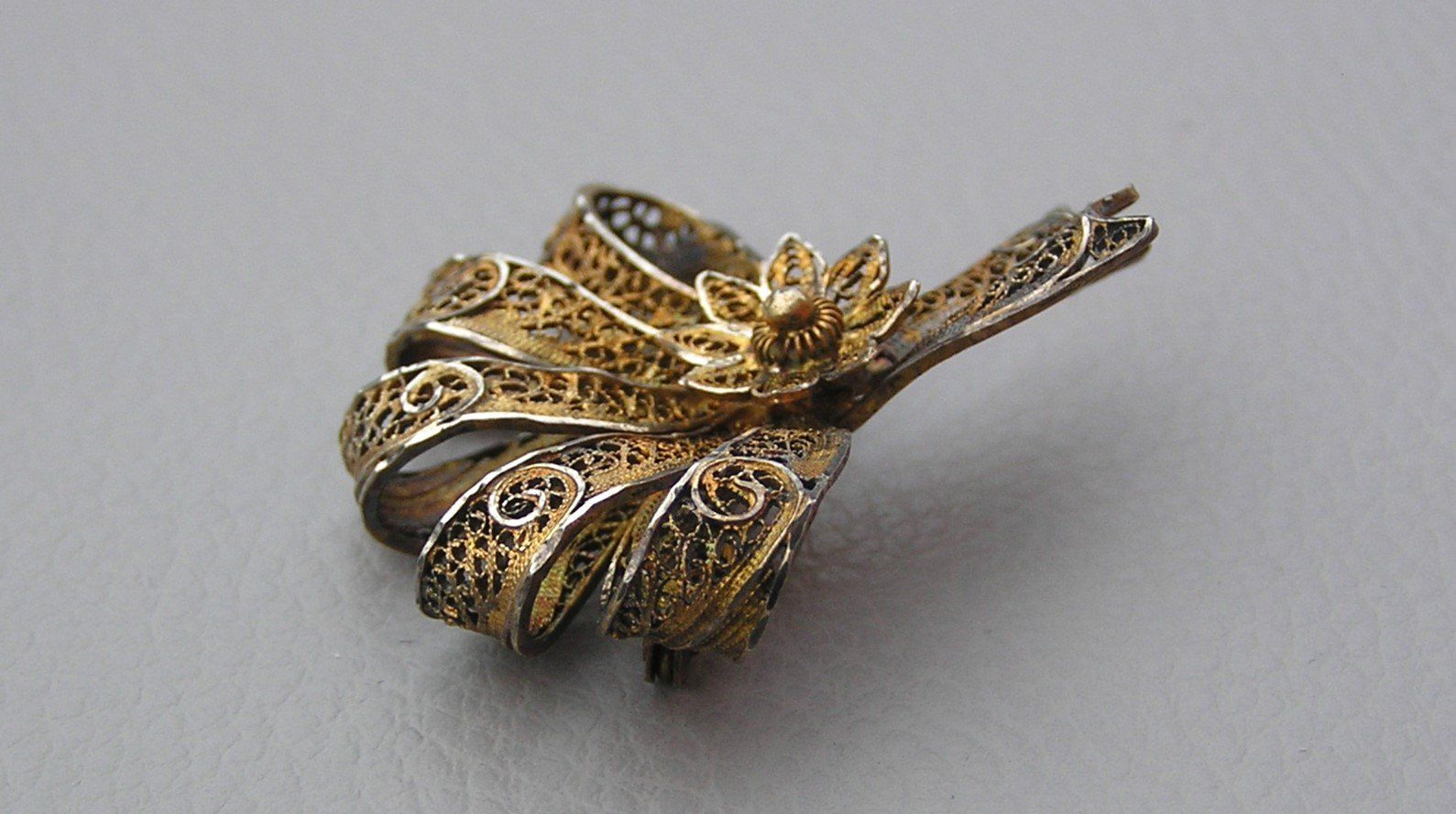 Broschen & Nadeln: ALTE BROSCHE 800 SILBER – Gebraucht aus Grenchen von Antique-hunter 3