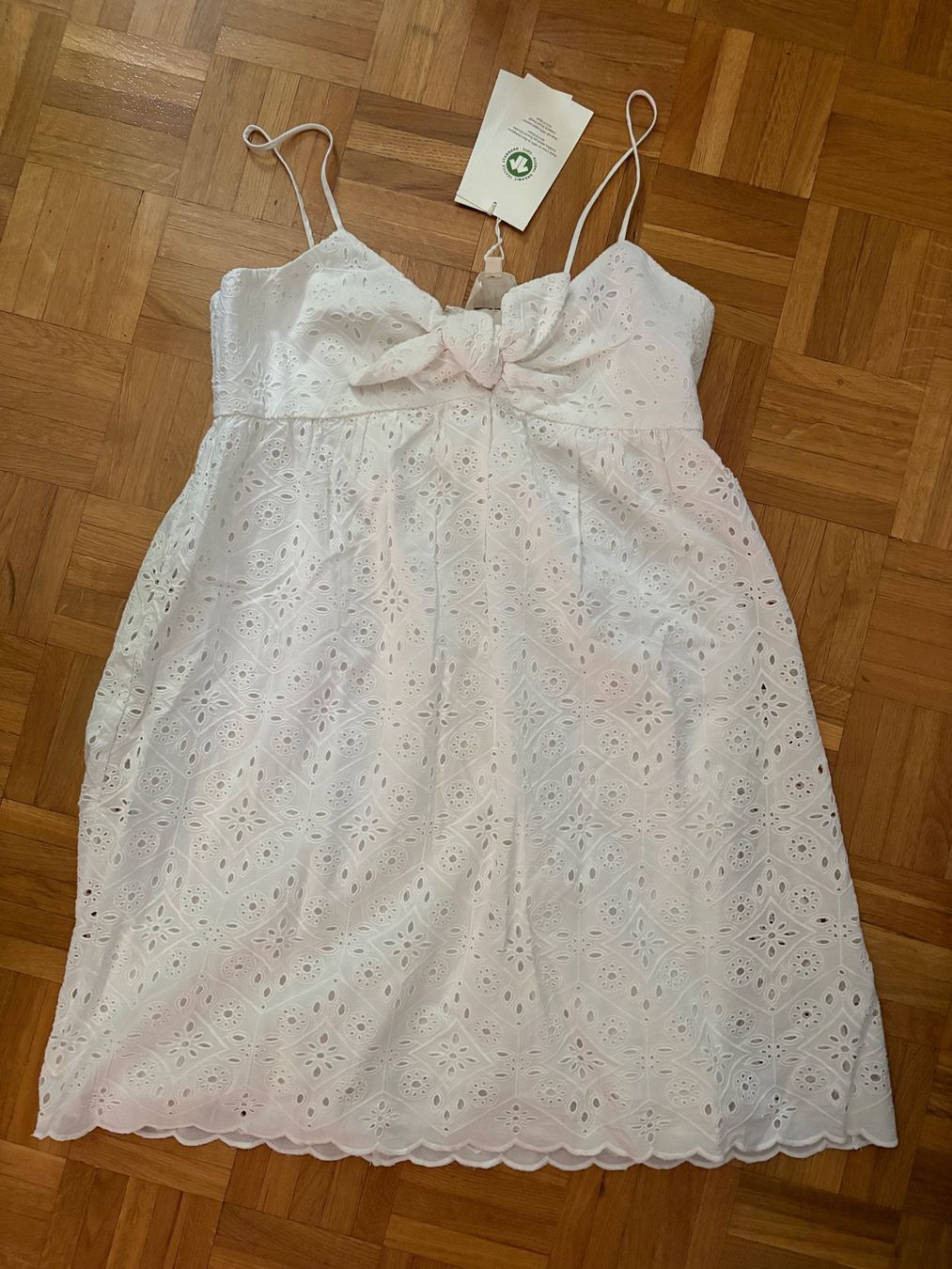 Sezane Kleider: Sézane Kleid Gr.38 – Neu und originalverpackt aus Genève von sunandwind